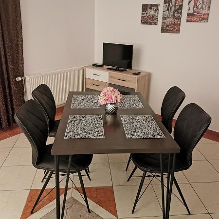 Apartmani Prova Tisno Kültér fotó
